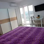 Slavica * Šibenik