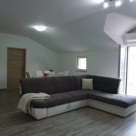 Slavica Apartment Sibenik