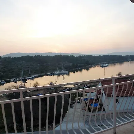 Slavica Apartmán *
