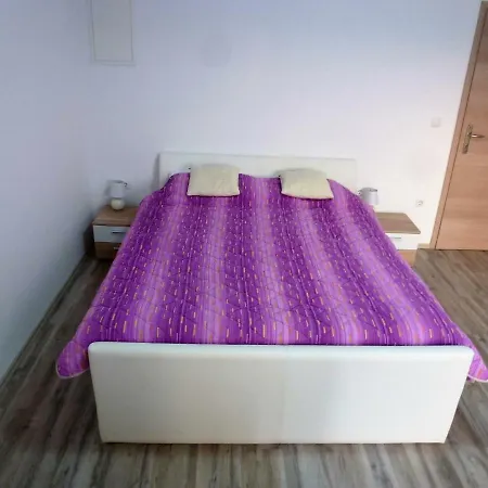 Slavica * Sibenik