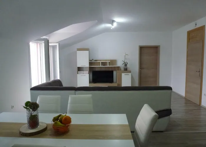 Slavica شقة شيبينيك