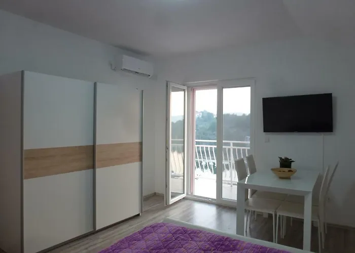 Slavica Apartamento *